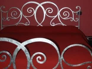 Cardinal Bed & Breakfast